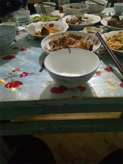 楊老師熱情款待
